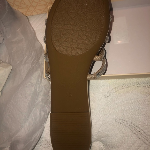 Badgley Mischka Jewel Flats - Picture 2 of 5